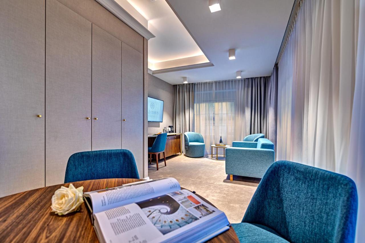 Hotel apartamentowy Old Town Haston 3*